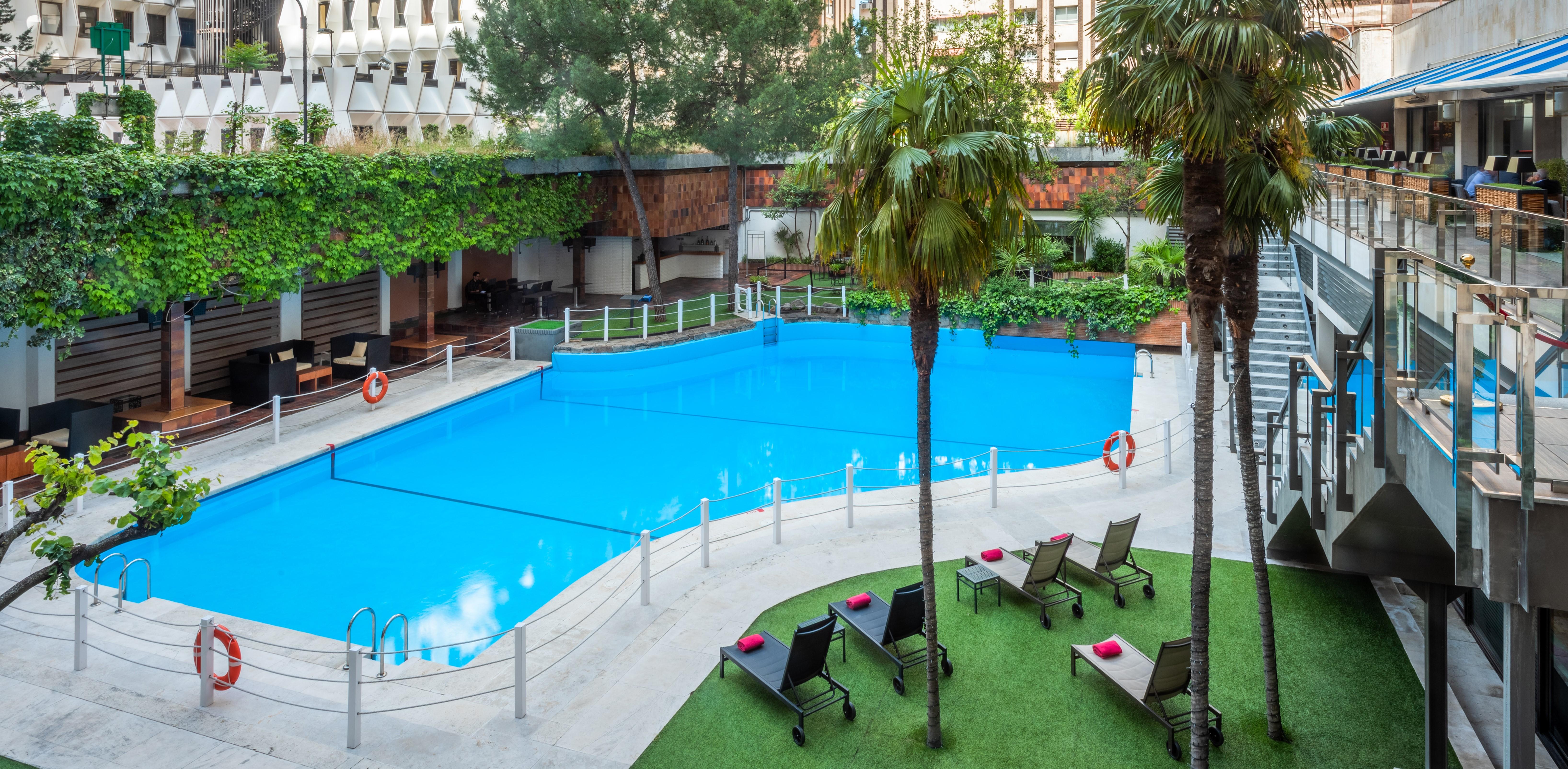 Melia Castilla Madrid Exterior foto